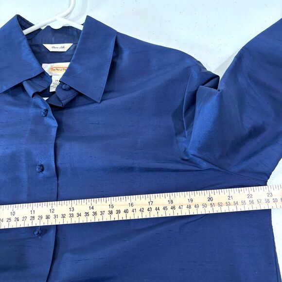 Talbots 100% Silk Shirt Royal Blue Button Front sz 14 Collared Satin Lightweight - Picture 8 of 9